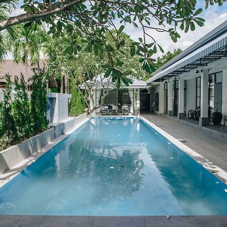La Riva Boutique Hotel Kamphaeng Phet Extérieur photo