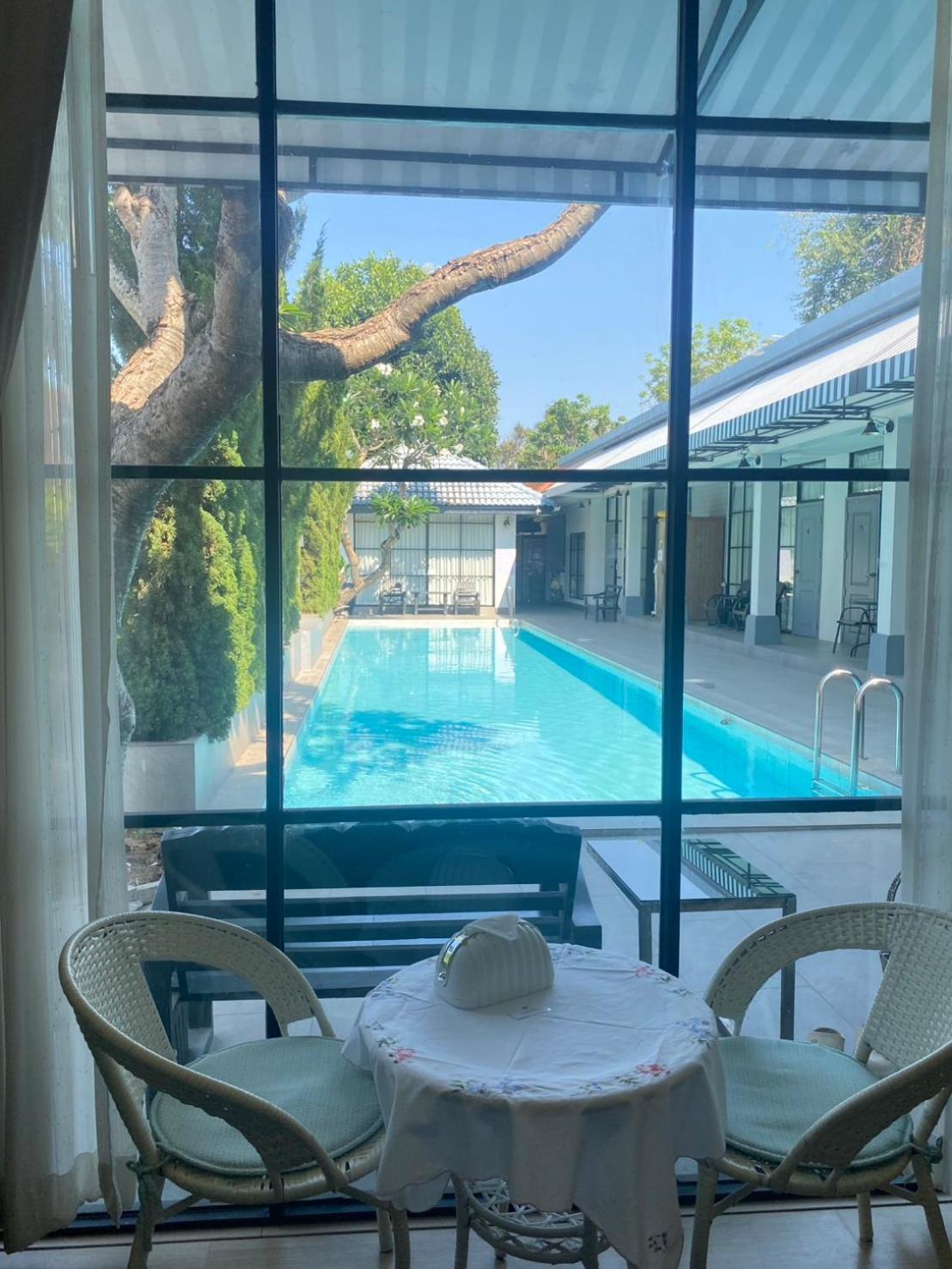 La Riva Boutique Hotel Kamphaeng Phet Extérieur photo