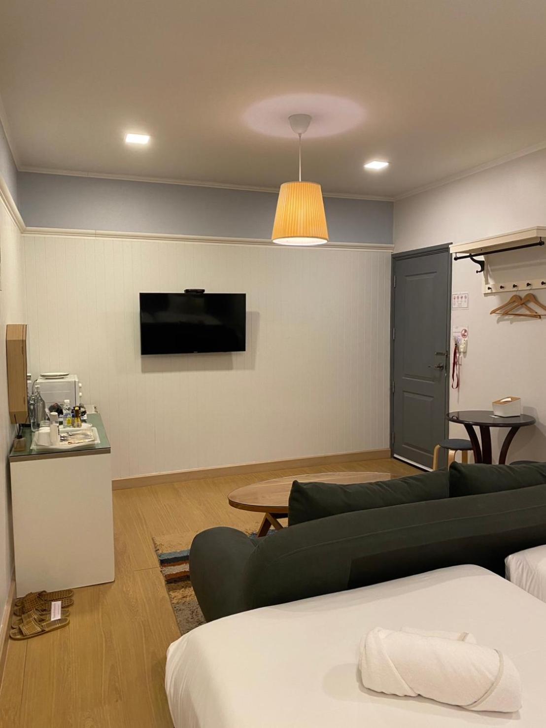La Riva Boutique Hotel Kamphaeng Phet Extérieur photo